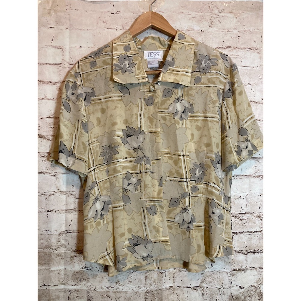 Vintage Tess Silk Top Womens 10 Beige & Gray Floral Button Up Lightweight